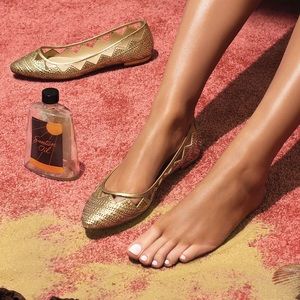 Katy Perry Hesita flats metallic gold aztec clear pointy ballet flat shoes 8.5